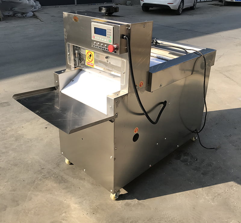 máy sấn thịt đông lạnh 4 cửa
